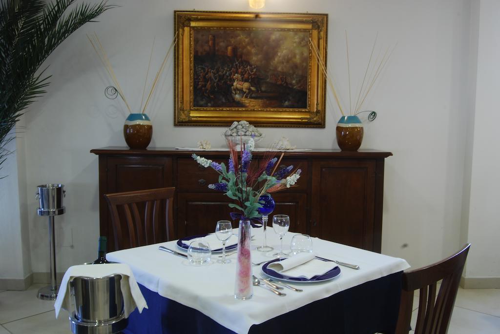 Hotel Caggiari سينِغاليا المظهر الخارجي الصورة