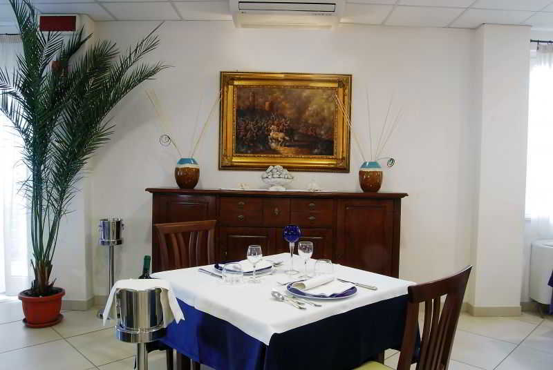 Hotel Caggiari سينِغاليا المظهر الخارجي الصورة