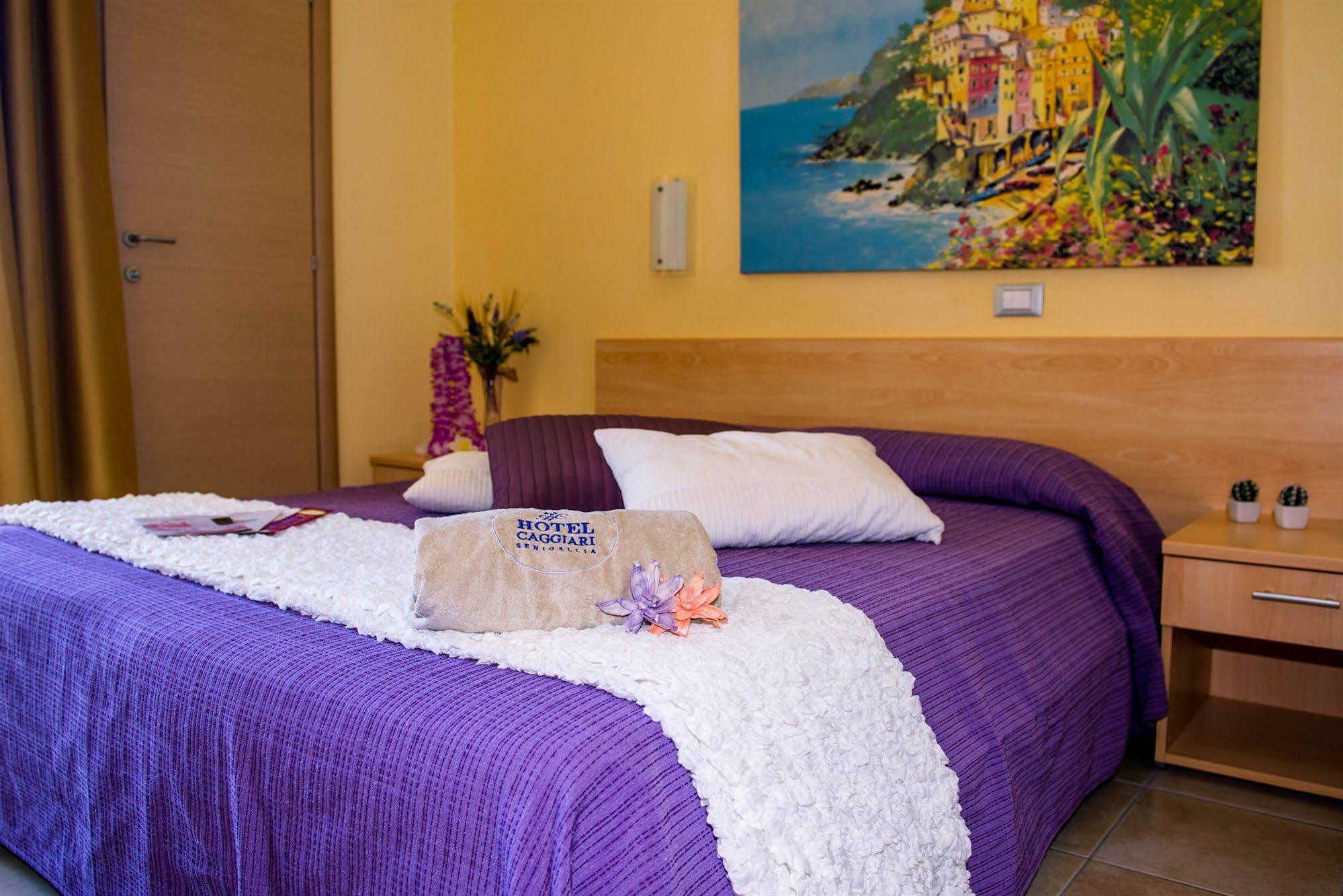 Hotel Caggiari سينِغاليا المظهر الخارجي الصورة